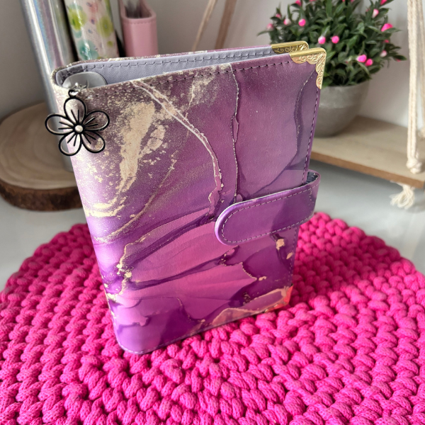 Segregator oszczędnościowy fioletowy marmurek