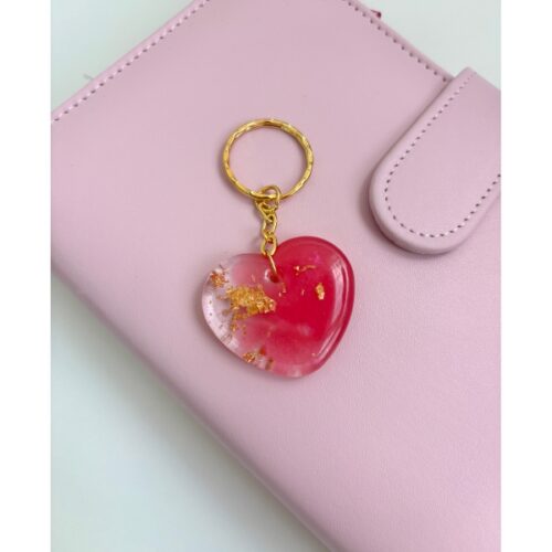 Ozdobny brelok w kształcie serca